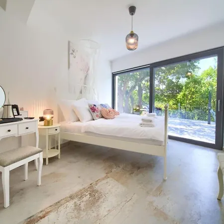 Wellness Modruna Barci